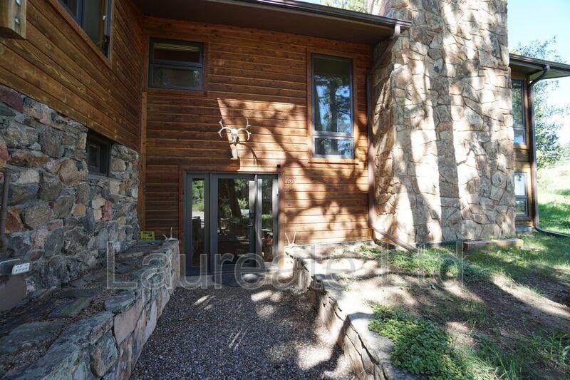 206 Shadow Ln - Photo 3 of 27