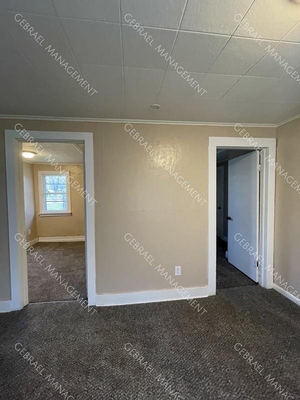 3208 Holly Ave - Photo 3 of 12
