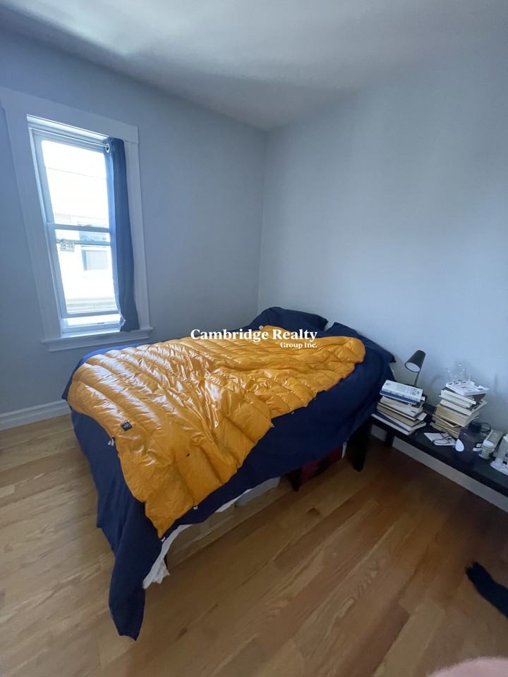 6 Durham St #3 - Photo 6 of 11