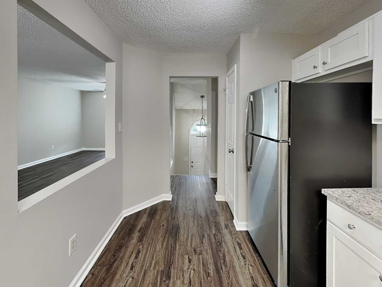 424 Ivy Crest Drive - Photo 4 of 19