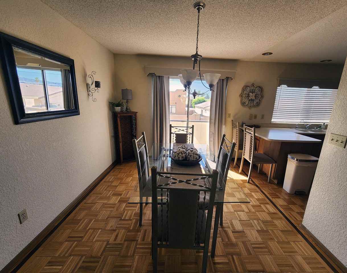 1740 Swanson Ave - Photo 5 of 15