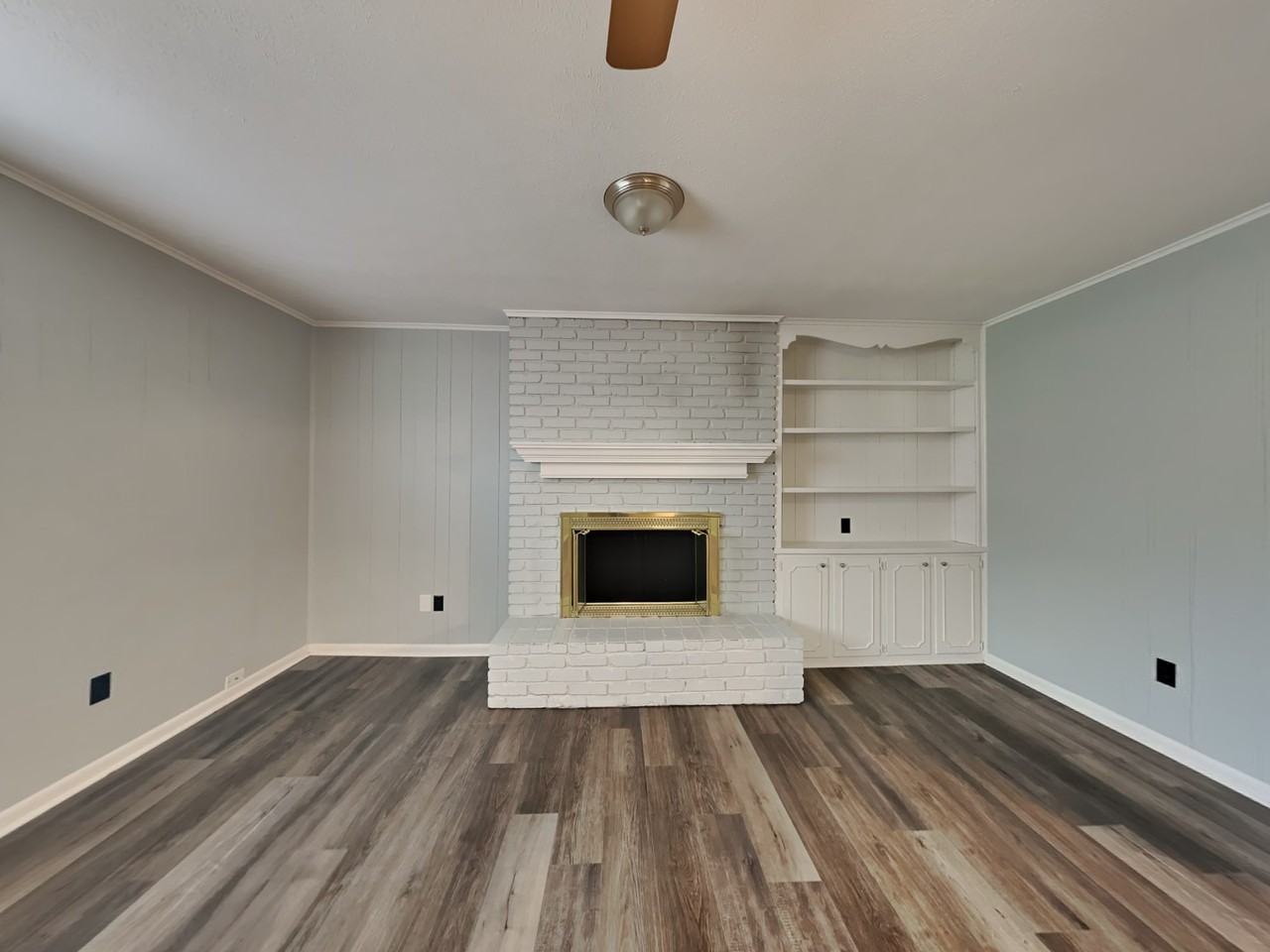 5505 Wonder Dr - Photo 2 of 27