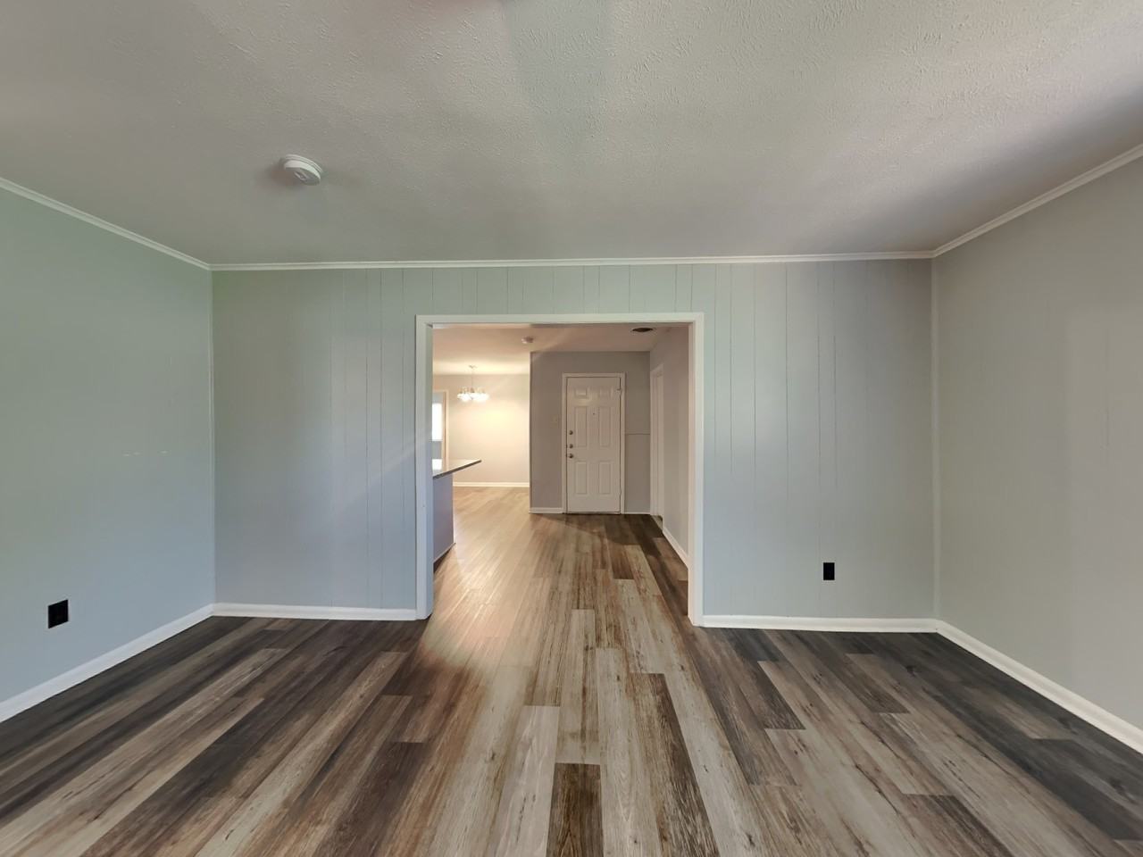 5505 Wonder Dr - Photo 3 of 27