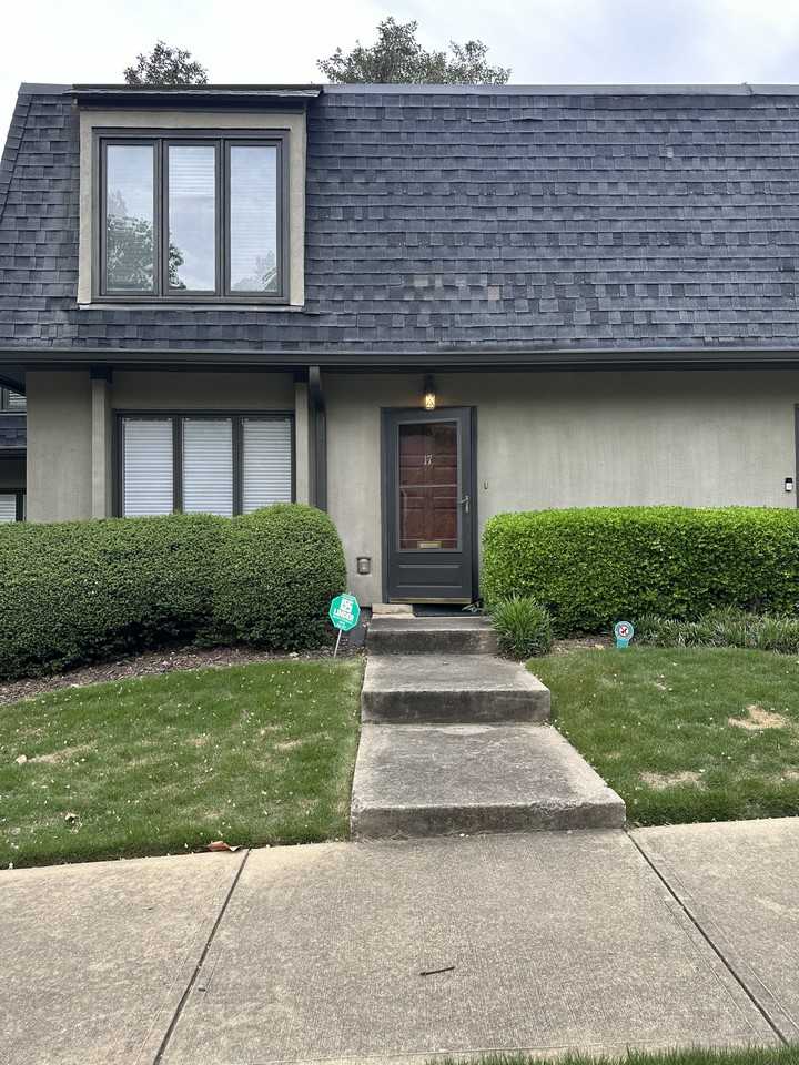 17 Ivy Rdg Ne - Photo 2 of 18