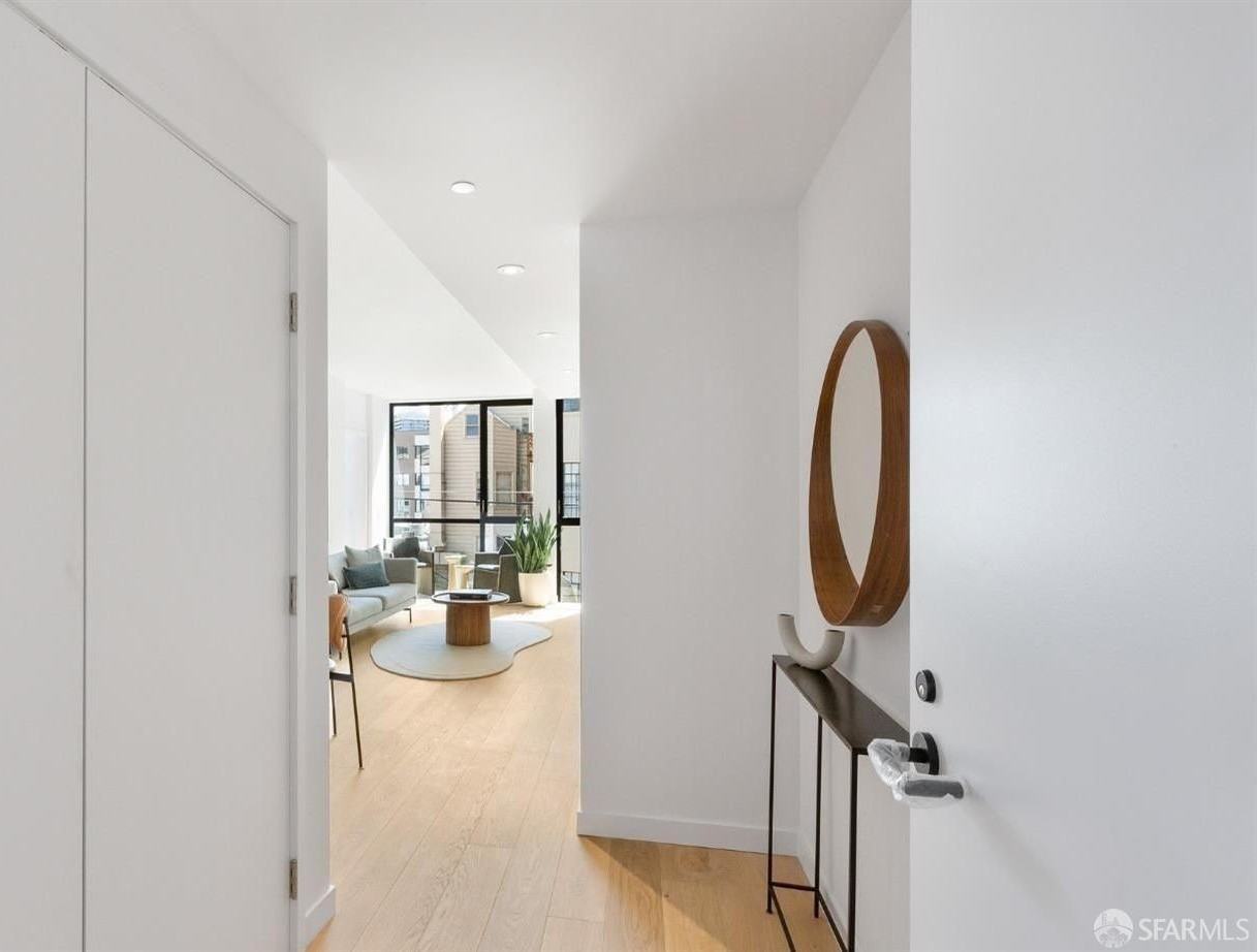 311 Grove St #3 - Photo 3 of 40