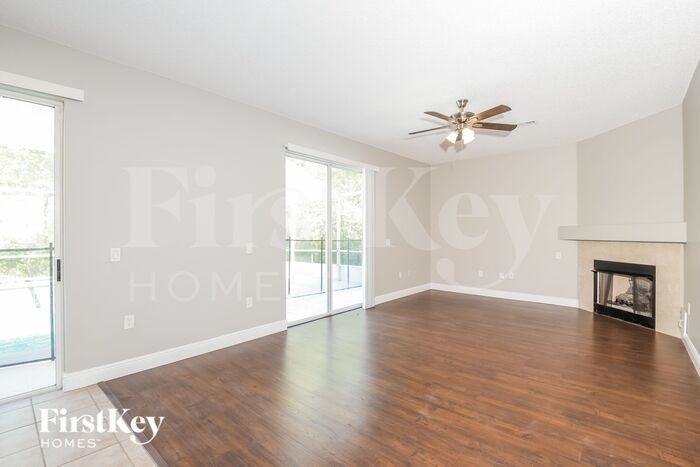 10663 Fairhaven Way - Photo 3 of 16