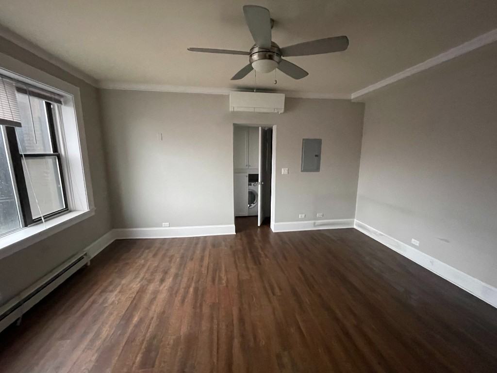 817 W Lakeside Pl #609 - Photo 7 of 17