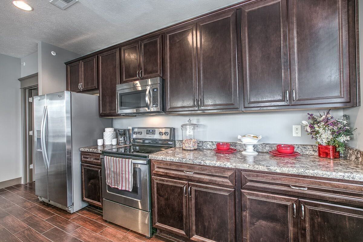 1010 On The Lake - Photo 5 of 22