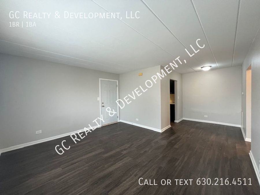 324 Wilson Ave #324E - Photo 3 of 14