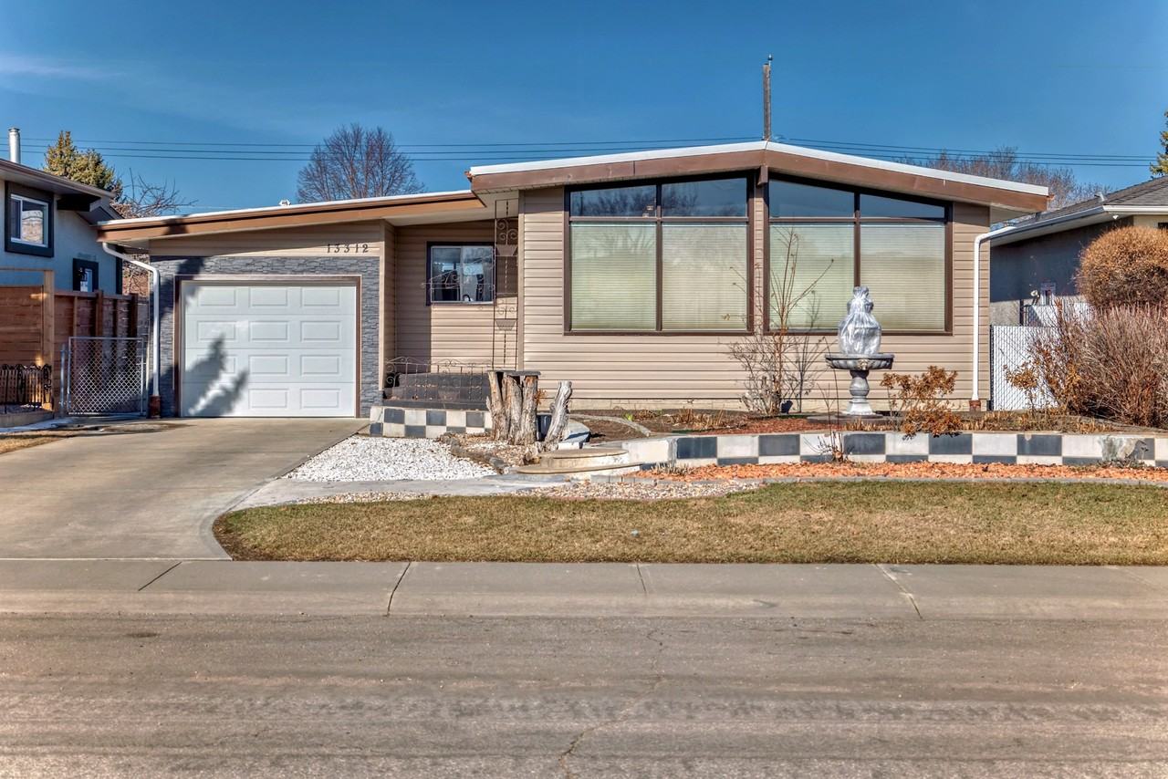 13312 117 Street Northwest - Photo 3 of 54