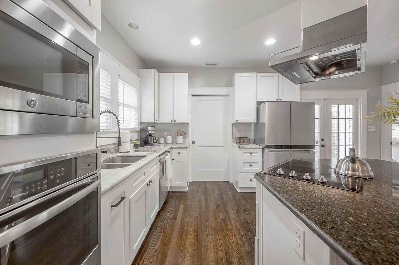 213 W Frierson Ave - Photo 3 of 38