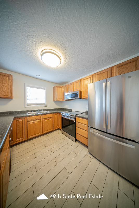 1604 Russian Jack Dr #4 - Photo 2 of 17
