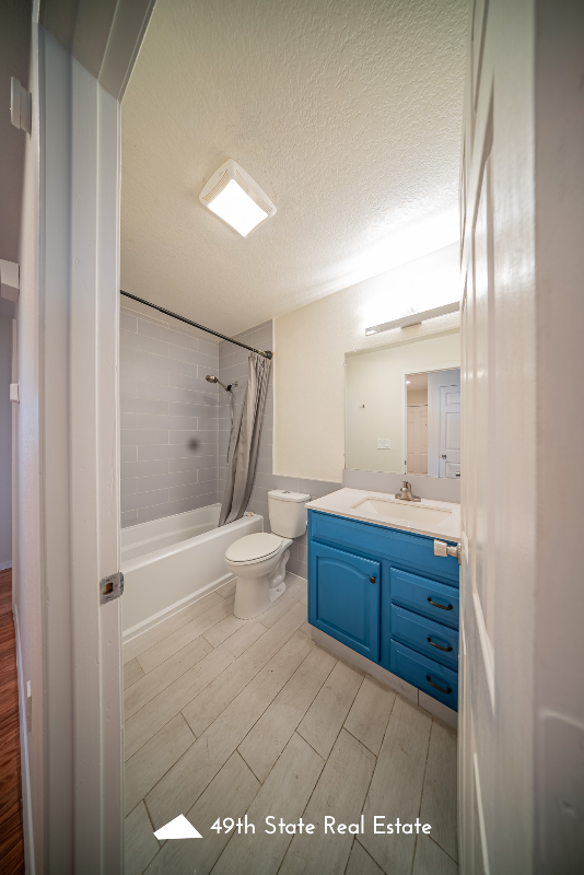 1604 Russian Jack Dr #4 - Photo 3 of 17