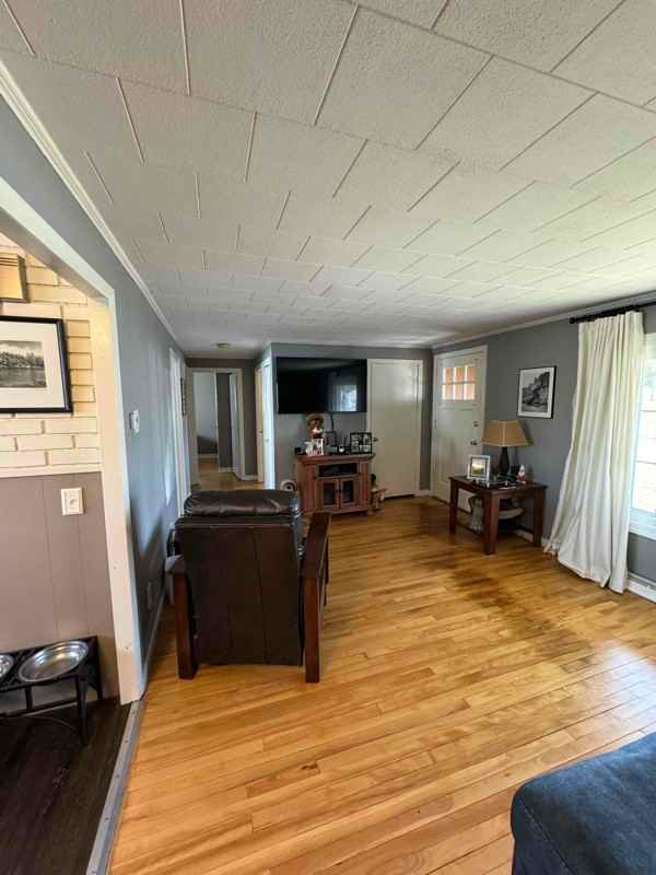801 Hillside St - Photo 3 of 8