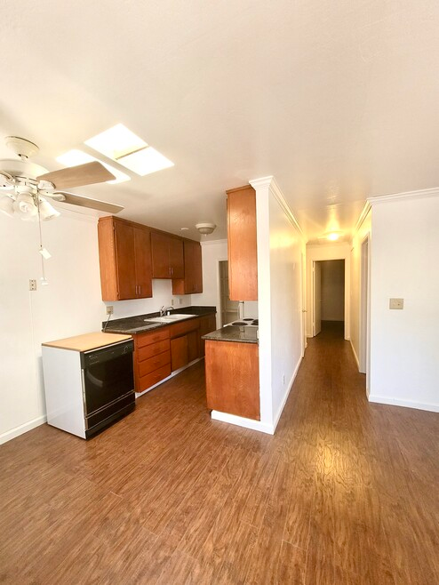 1586 Albatross Dr #2 - Photo 2 of 10