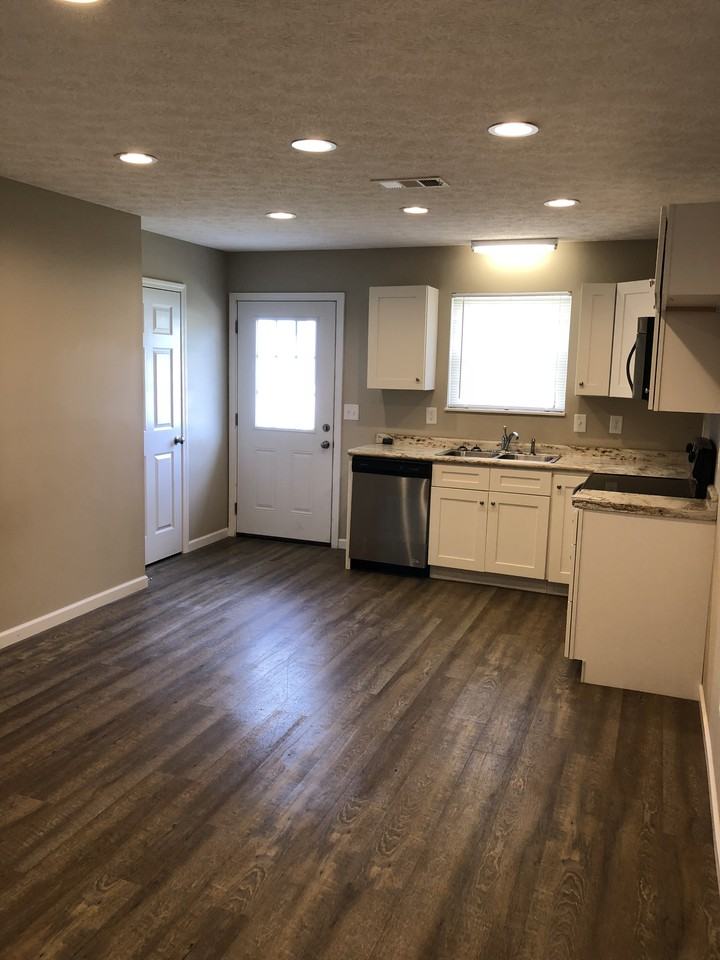 1117 Liberty Hall Dr #NA - Photo 3 of 20