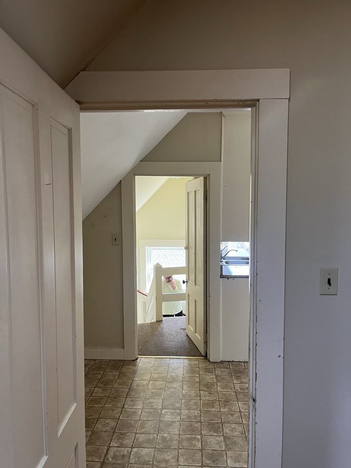 29 Grinnell St #3 - Photo 2 of 18