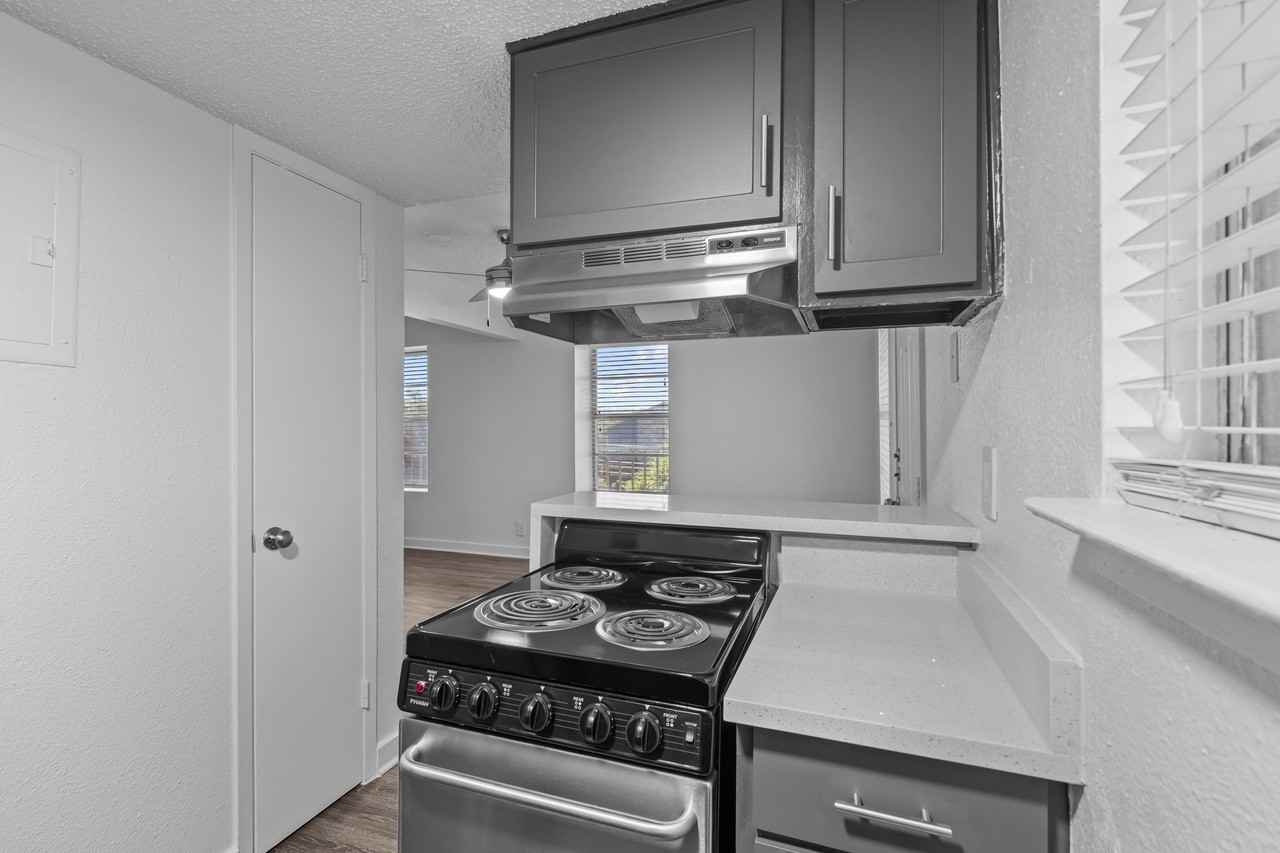 Volume - Photo 4 of 29