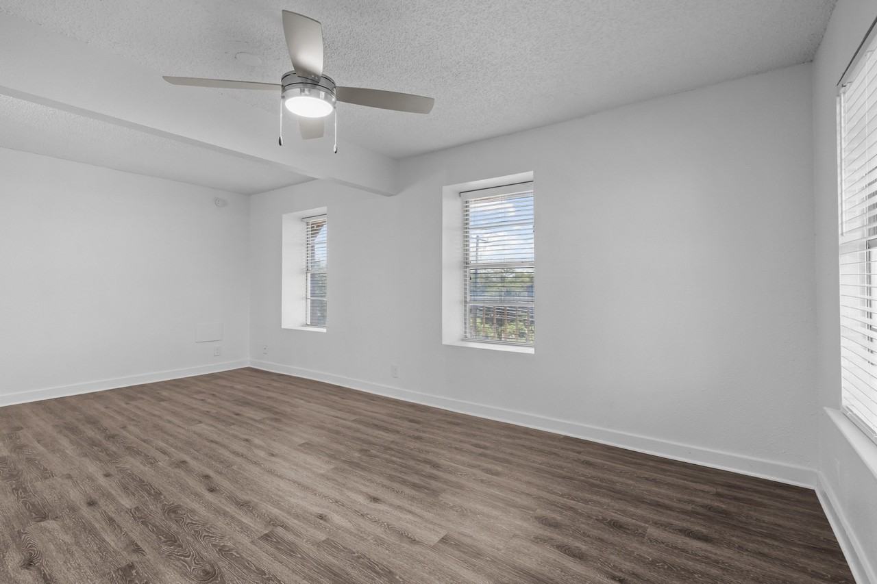 Volume - Photo 7 of 29