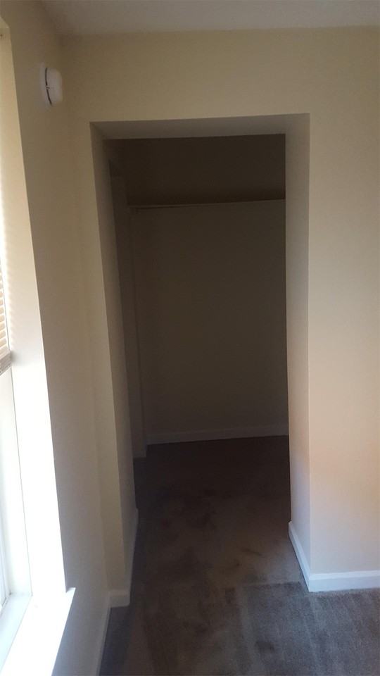 110 W Main St #3 - Photo 6 of 9