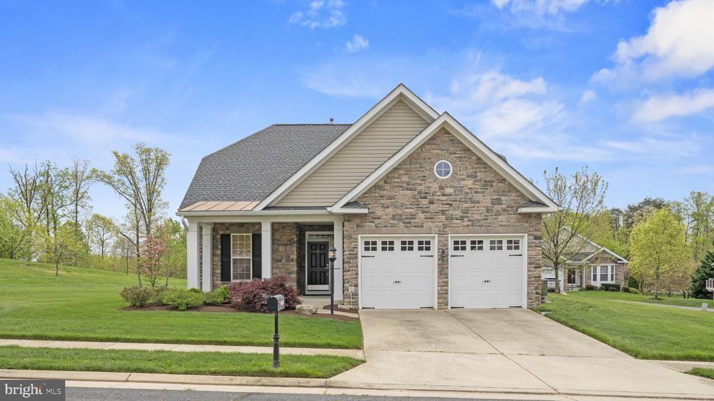 4049 Historic Virginia Ct - Photo 2 of 27