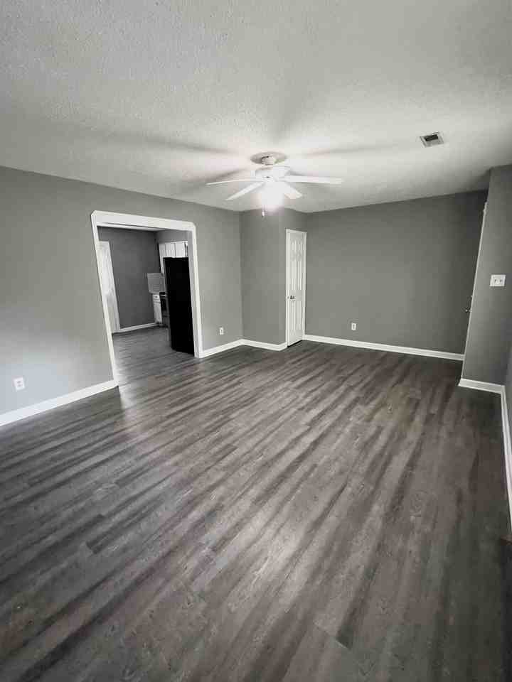 487 Hunting Ridge Road #A - Photo 2 of 17