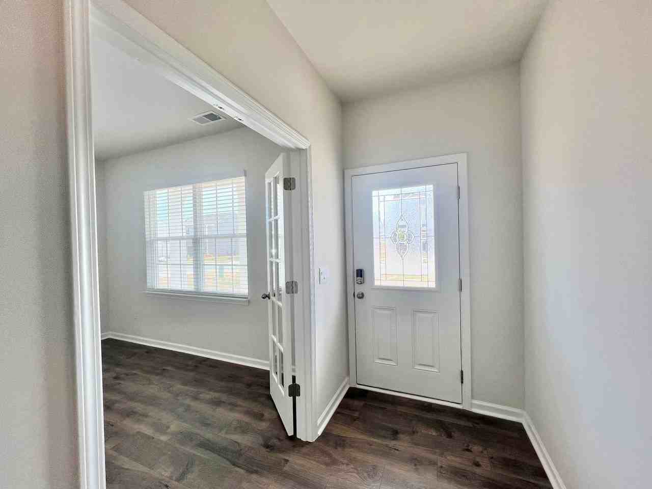 219 Blue Aspen Dr - Photo 2 of 24