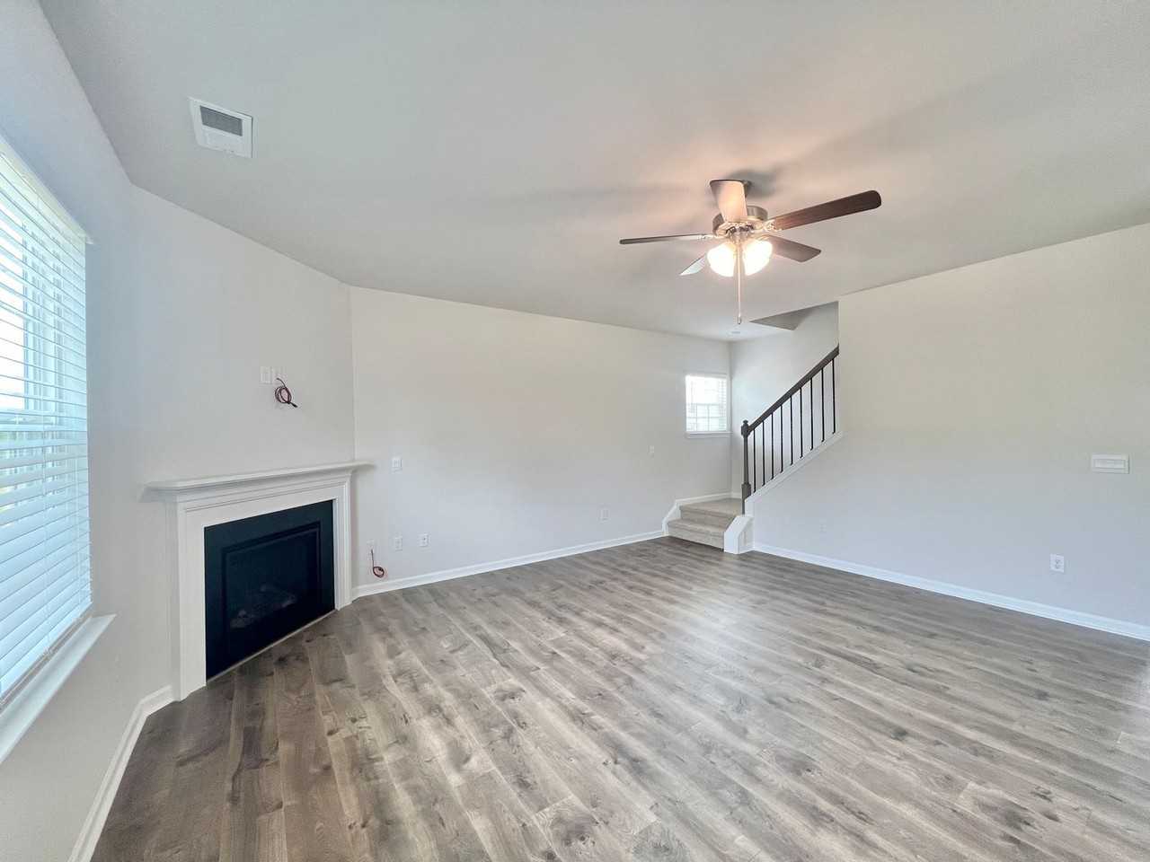 219 Blue Aspen Dr - Photo 6 of 24