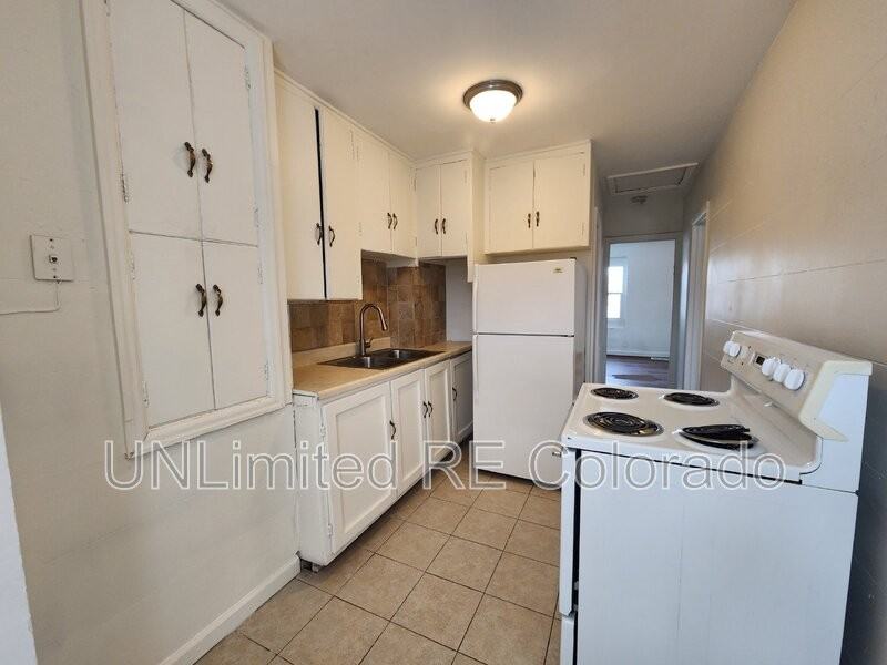 1460 Kipling St - Photo 5 of 10