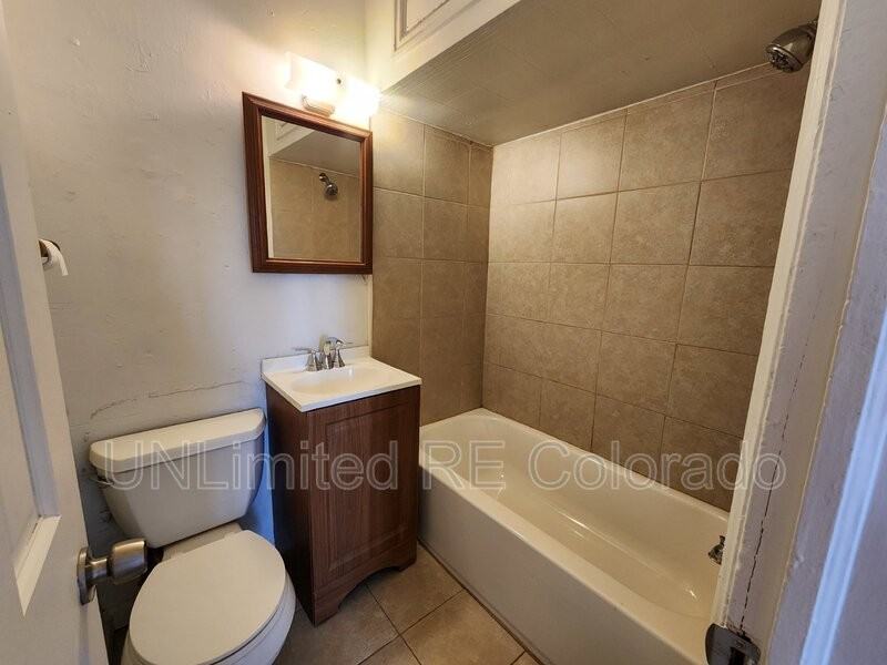 1460 Kipling St - Photo 7 of 10