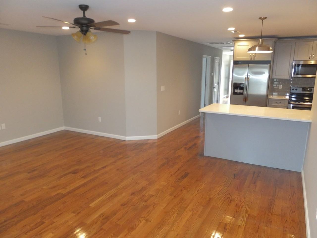 239 Saint John St. - Photo 7 of 37