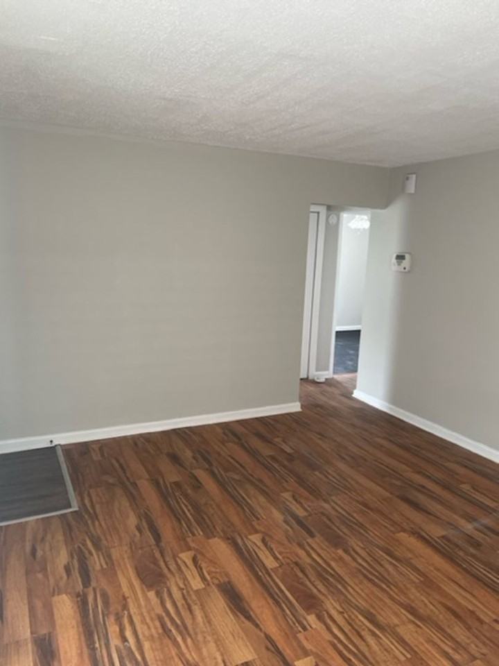 2378 Jackson St - Photo 7 of 17