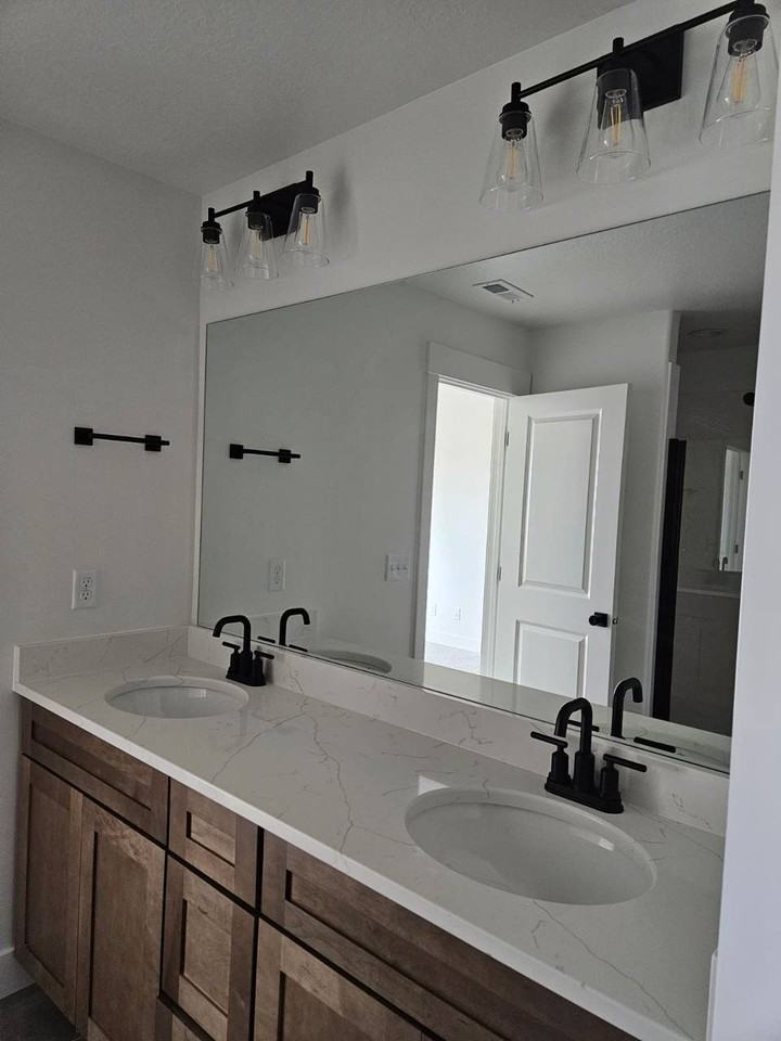 1029 W Coral Charm Way #1 - Photo 5 of 5