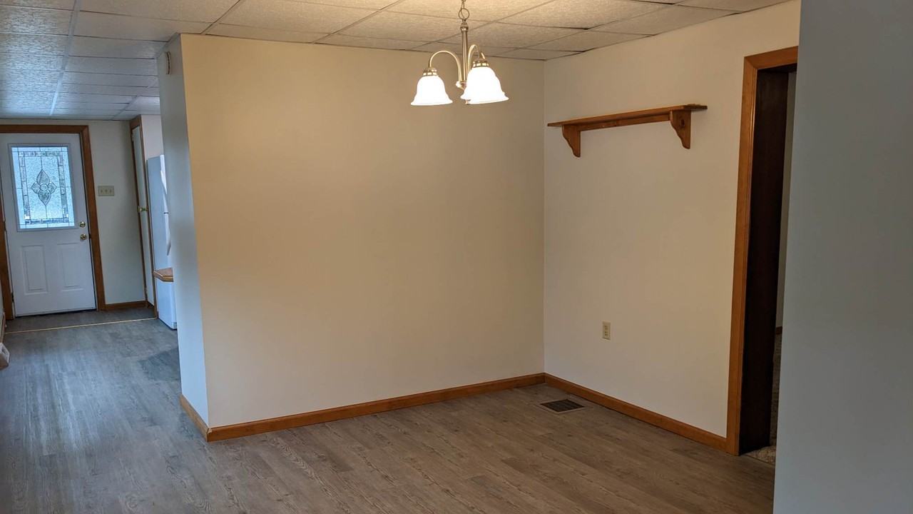 31 United Rd #B - Photo 5 of 11