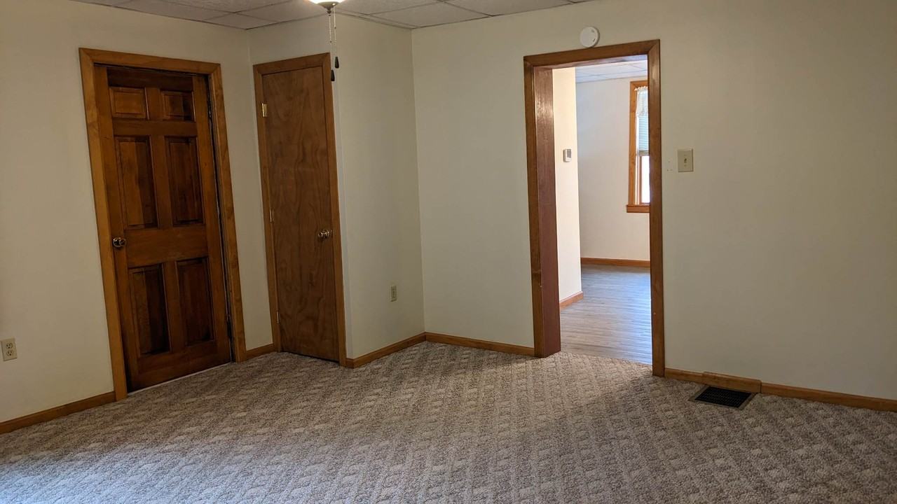 31 United Rd #B - Photo 6 of 11