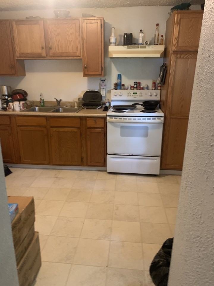 537 Main St #3 - Photo 5 of 20