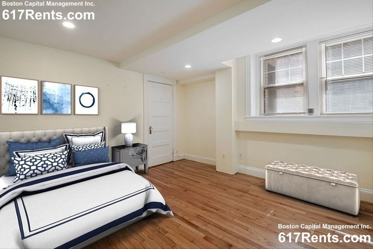 1982 Commonwealth Ave - Photo 2 of 14