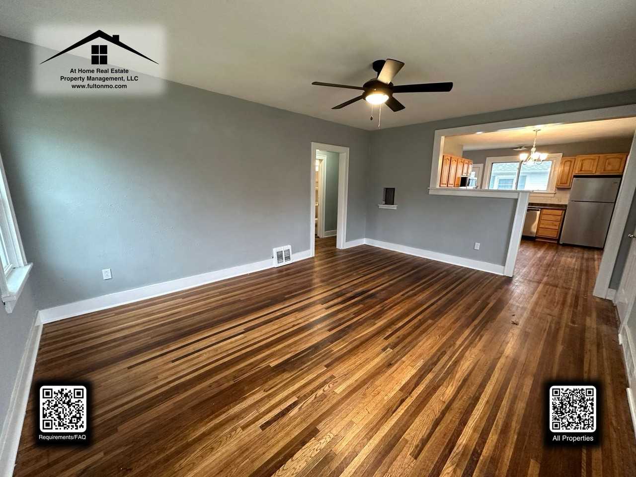 103 E 12th St - Photo 3 of 28