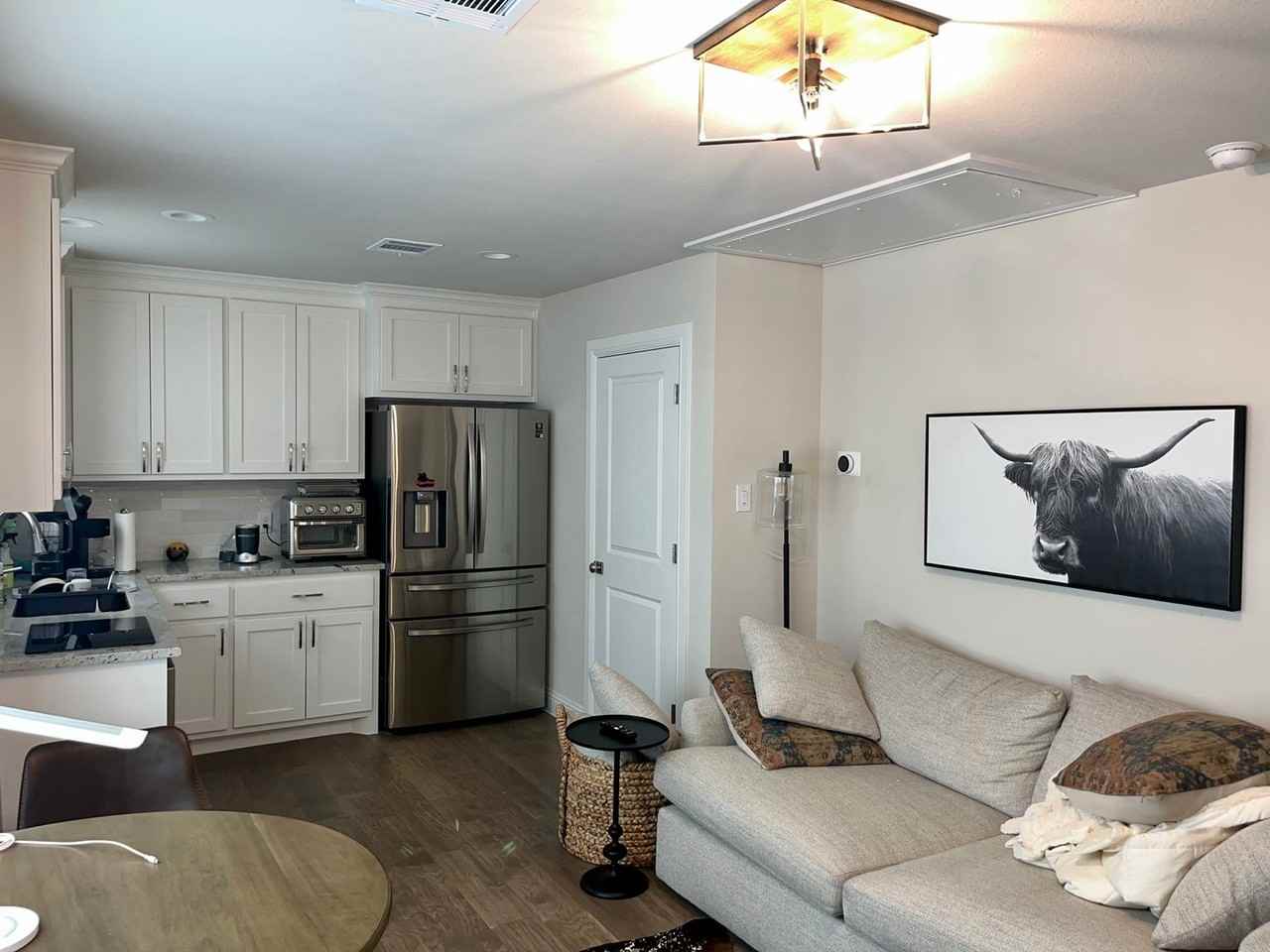 2901 Livingston Avenue