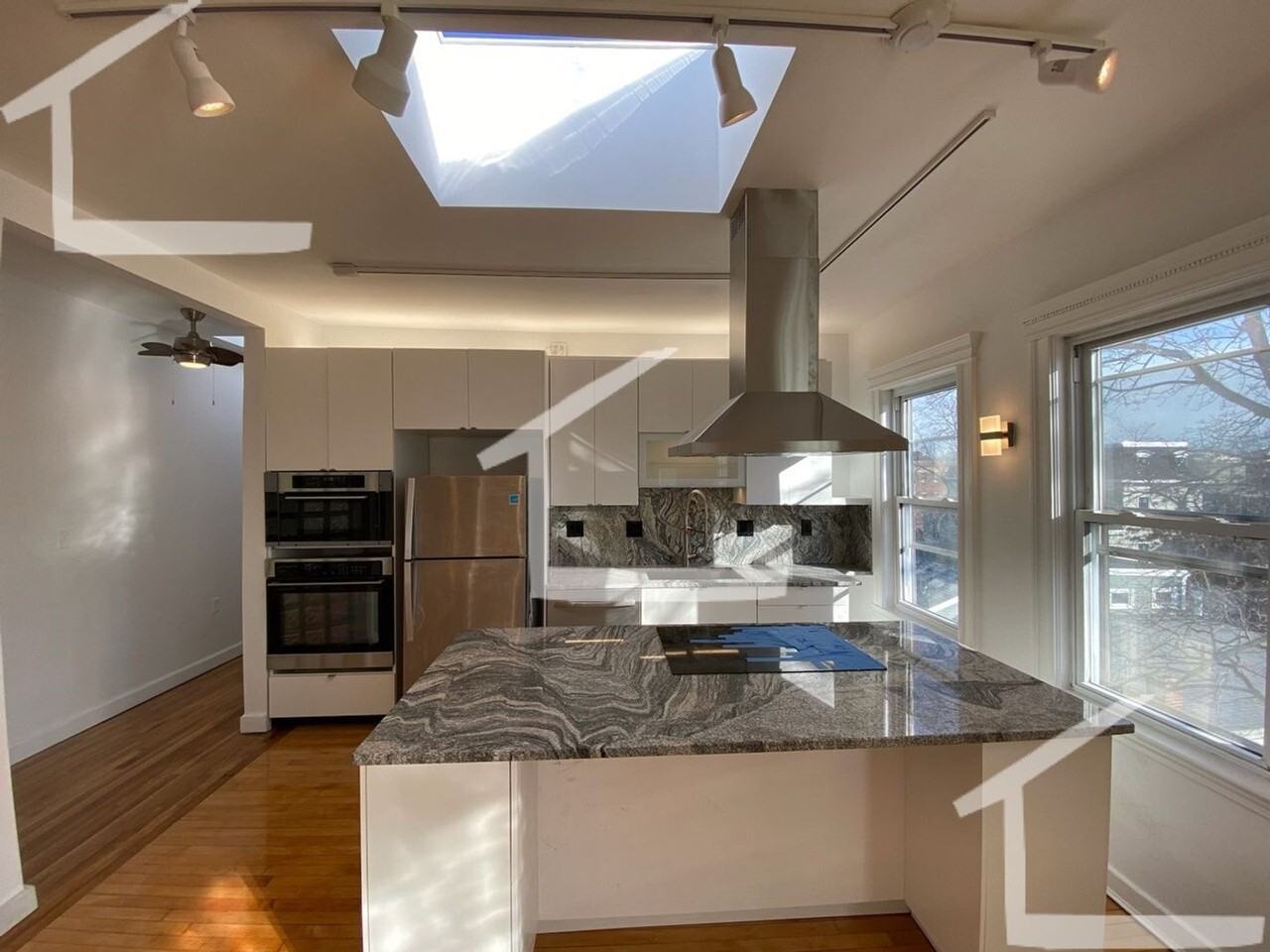 233 Harvard St - Photo 2 of 6