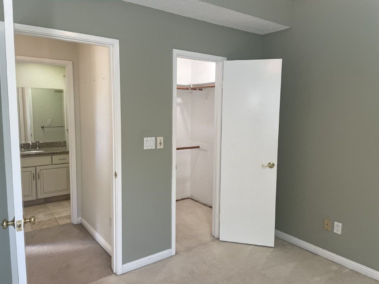 2044 Lost Lake Pl - Photo 3 of 16