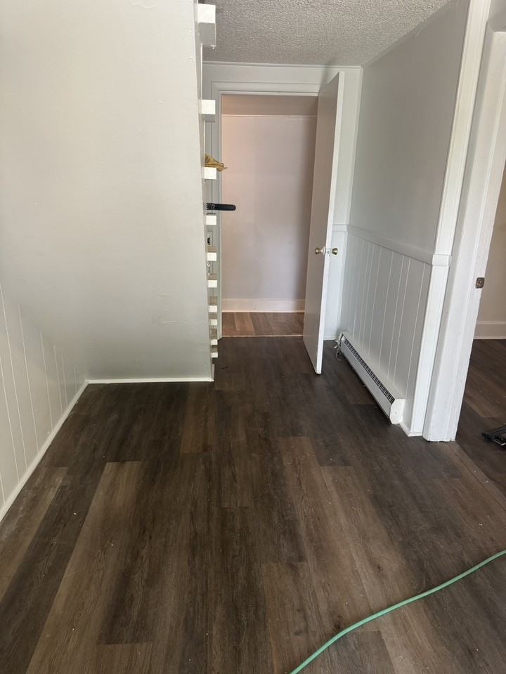 226 Brookwood Ave Nw #1 - Photo 6 of 11