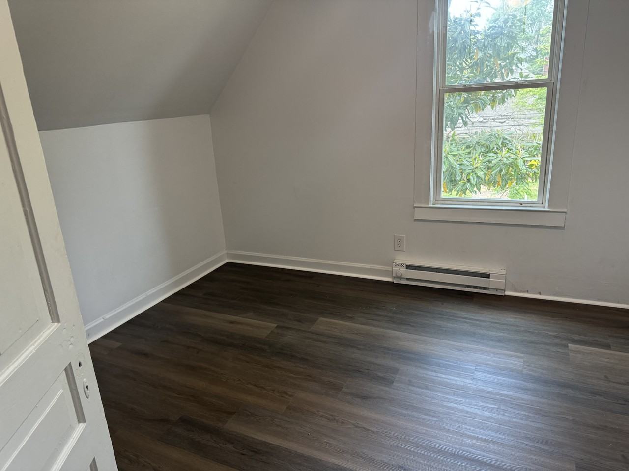 226 Brookwood Ave Nw #1 - Photo 7 of 11