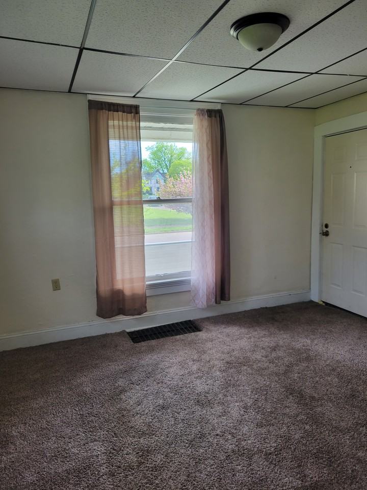 50 West Southern Avenue #1