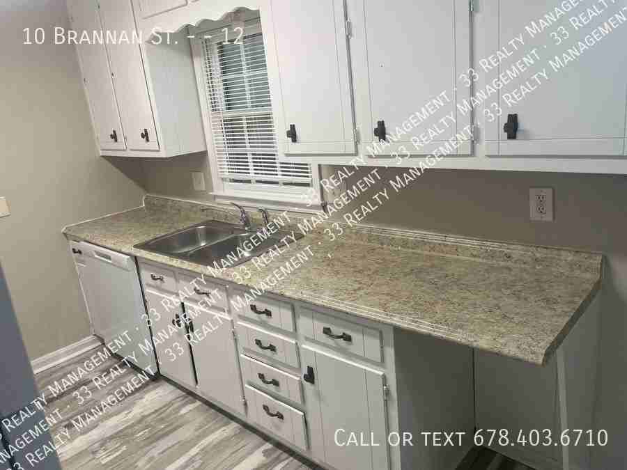 10 Brannan St #12 - Photo 3 of 17