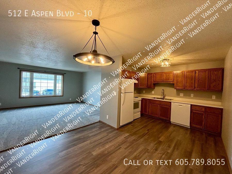 512 E Aspen Blvd #10
