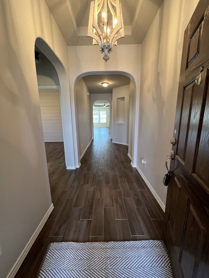 1805 Lark Ln #NA - Photo 2 of 25