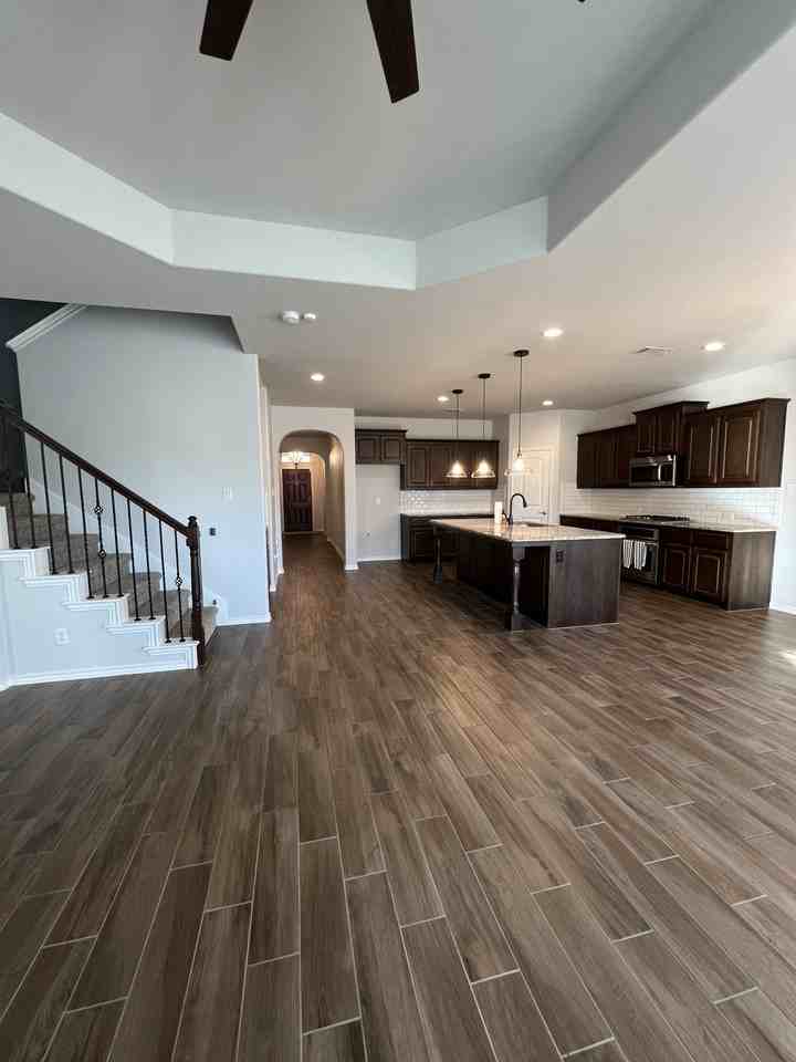 1805 Lark Ln #NA - Photo 3 of 25
