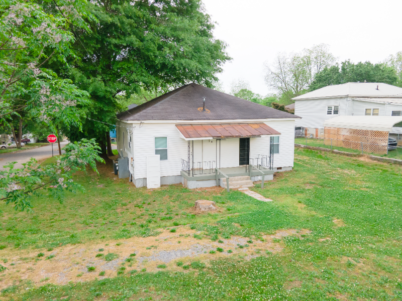 45 Holly St - Photo 3 of 19