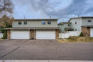 featured image of 2528 S Vaughn Way #D